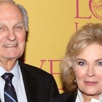TV: Alan Alda and Candice Bergen Join the Cast of Broadway's LOVE LETTERS! Video