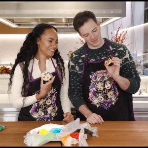 VIDEO: Watch Stars Cara Ricketts and Aaron Bartz Decorate HARRY POTTER & THE CURSED C Video