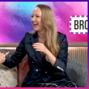 Video: Darren Criss Praises OPERATION MINCEMEAT's Natasha Hodgson on THE KELLY CLARKS Video